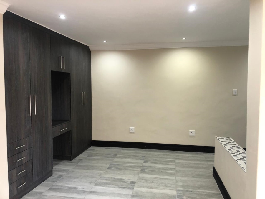 3 Bedroom Property for Sale in Three Rivers Gauteng