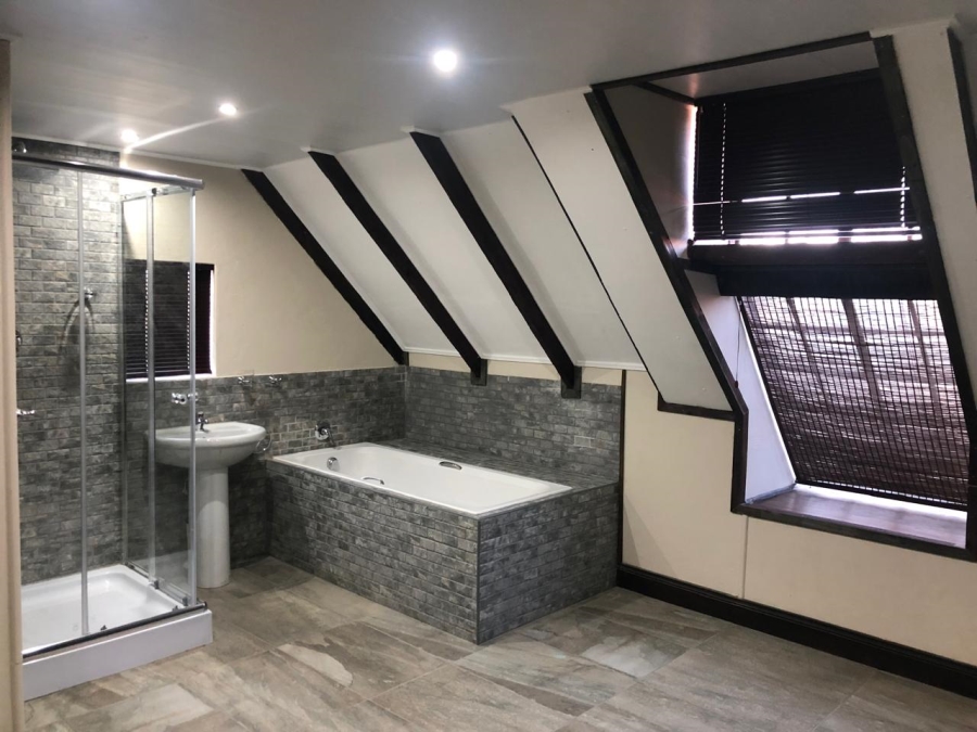 3 Bedroom Property for Sale in Three Rivers Gauteng