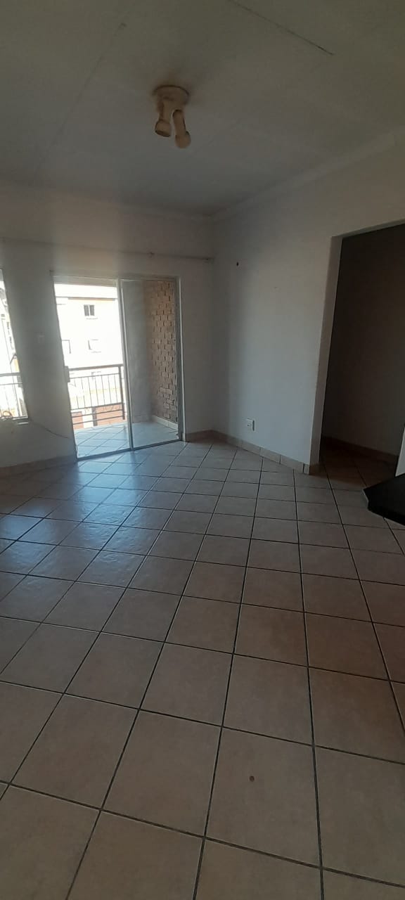 2 Bedroom Property for Sale in Vorna Valley Gauteng