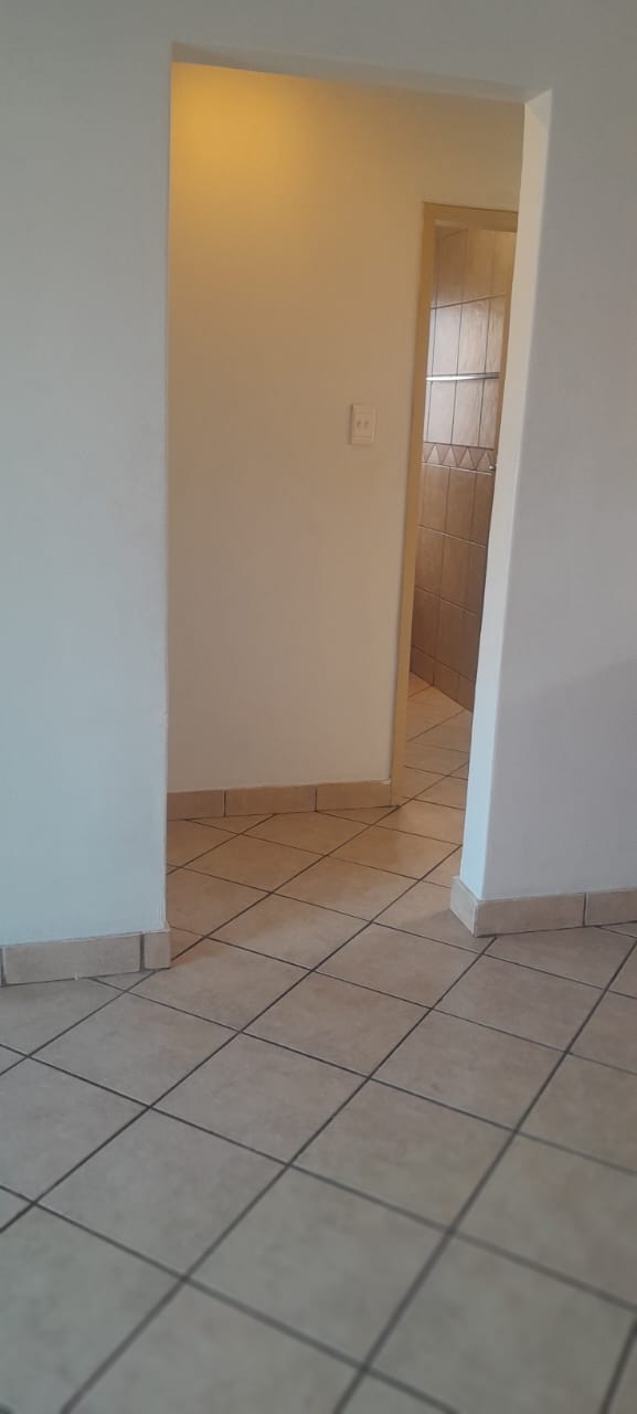 2 Bedroom Property for Sale in Vorna Valley Gauteng