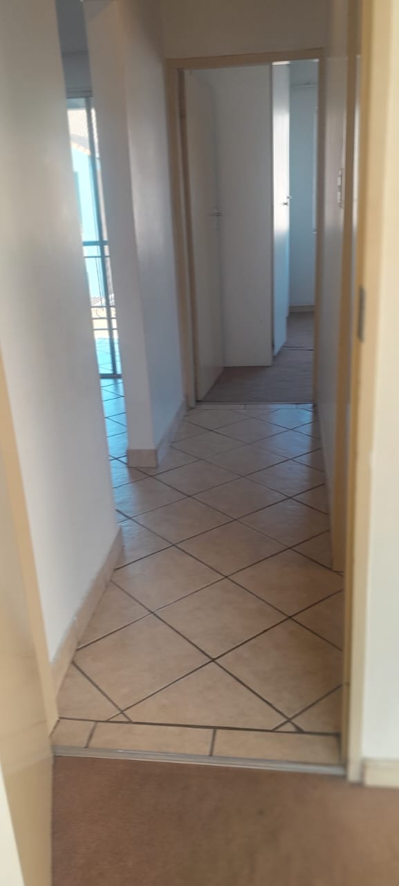 2 Bedroom Property for Sale in Vorna Valley Gauteng