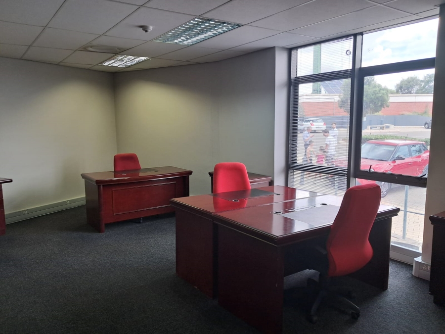 To Let Commercial Property for Rent in Southdowns Estate Gauteng