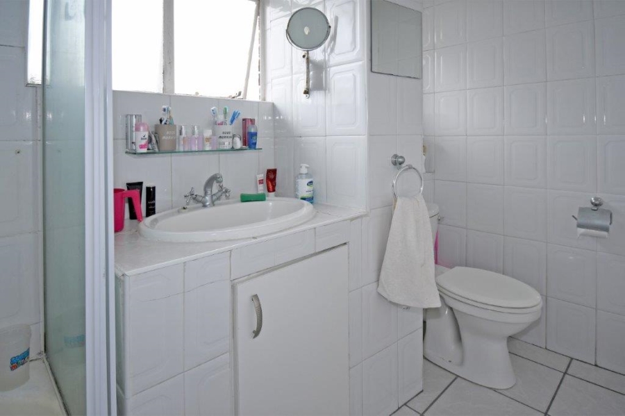 2 Bedroom Property for Sale in Fairmount Gauteng