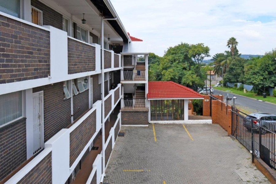 2 Bedroom Property for Sale in Fairmount Gauteng
