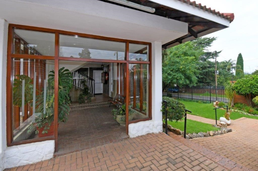 2 Bedroom Property for Sale in Fairmount Gauteng