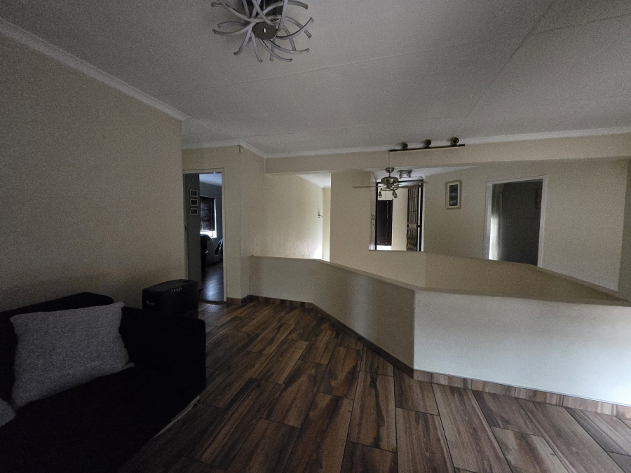 4 Bedroom Property for Sale in Marlboro Gauteng