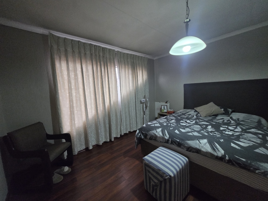 4 Bedroom Property for Sale in Marlboro Gauteng