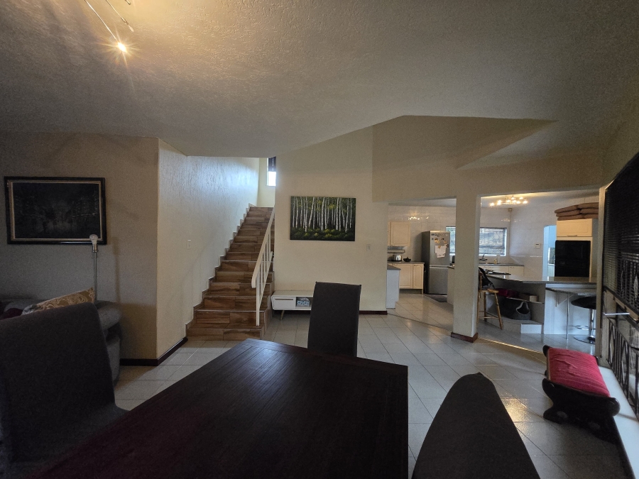 4 Bedroom Property for Sale in Marlboro Gauteng