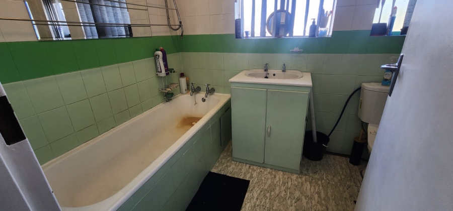 1 Bedroom Property for Sale in Eloffsdal Gauteng