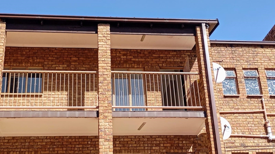 2 Bedroom Property for Sale in Brakpan Central Gauteng