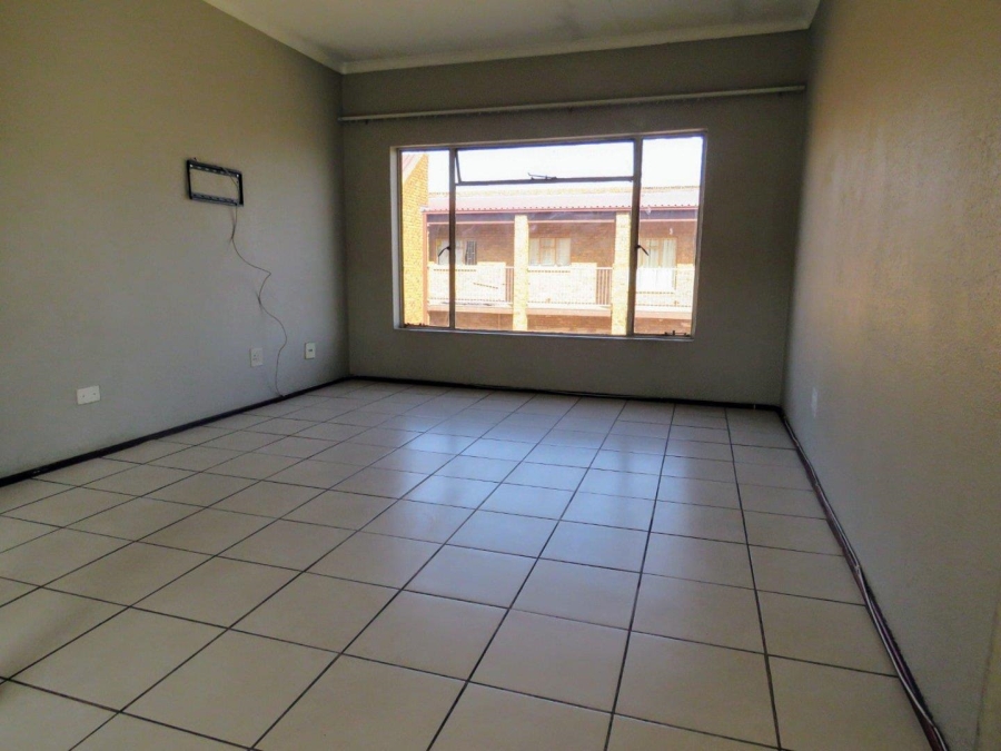 2 Bedroom Property for Sale in Brakpan Central Gauteng