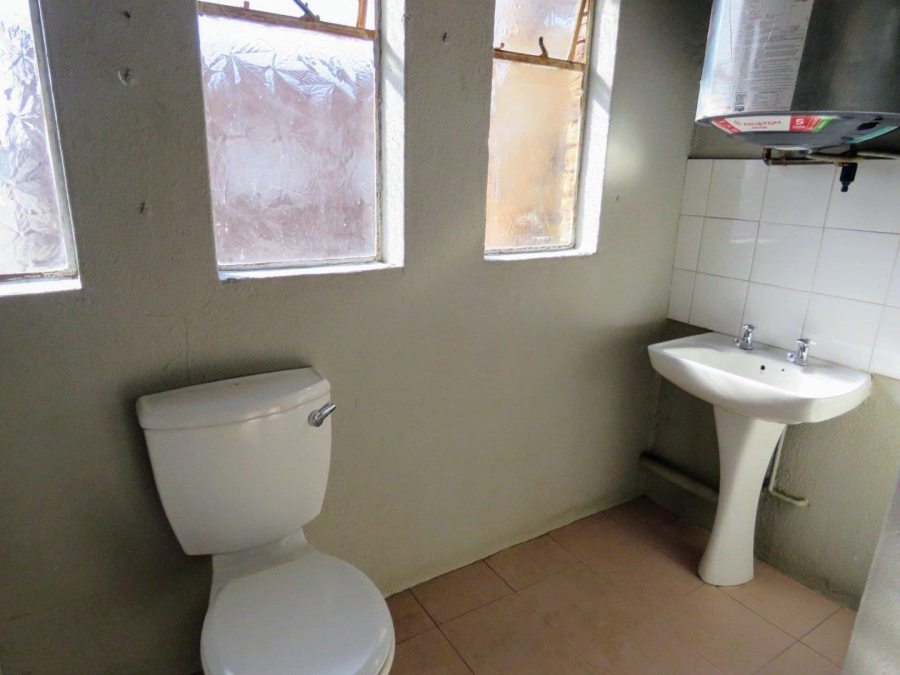 2 Bedroom Property for Sale in Brakpan Central Gauteng