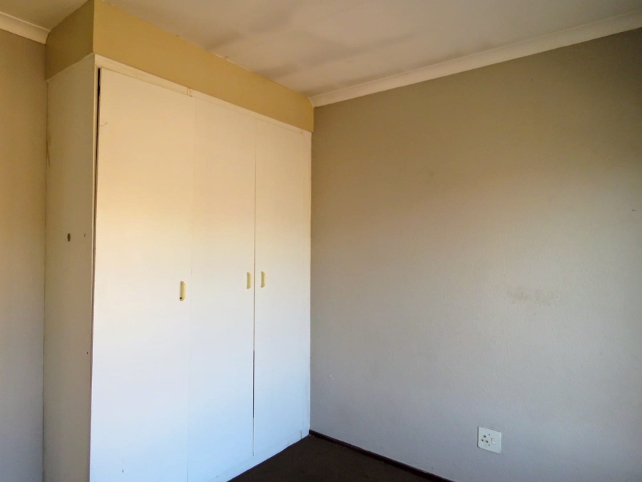 2 Bedroom Property for Sale in Brakpan Central Gauteng