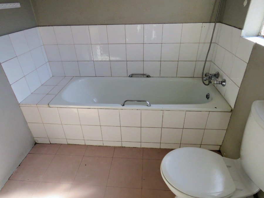 2 Bedroom Property for Sale in Brakpan Central Gauteng