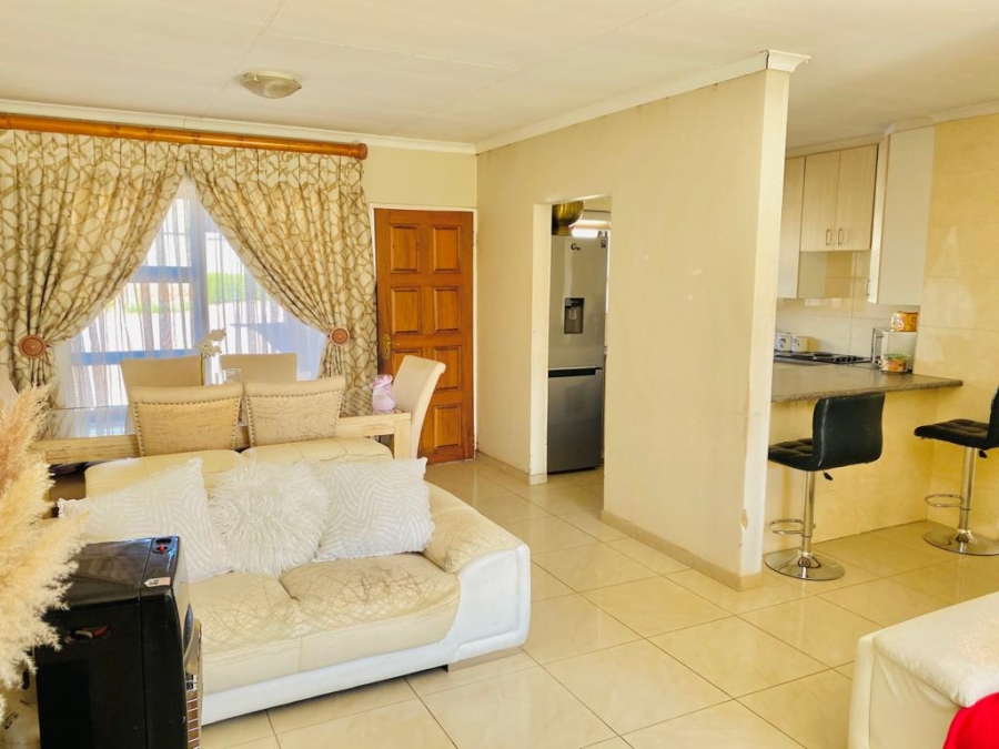 To Let 2 Bedroom Property for Rent in Valley View Estate Gauteng