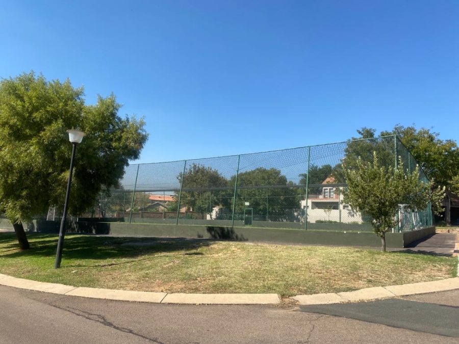 To Let 2 Bedroom Property for Rent in Valley View Estate Gauteng