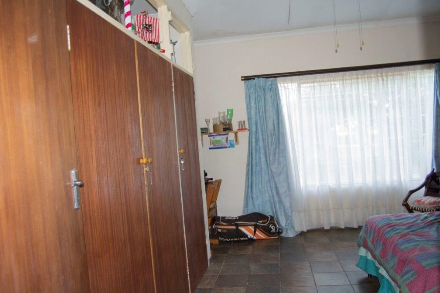 7 Bedroom Property for Sale in Doornkraal Gauteng