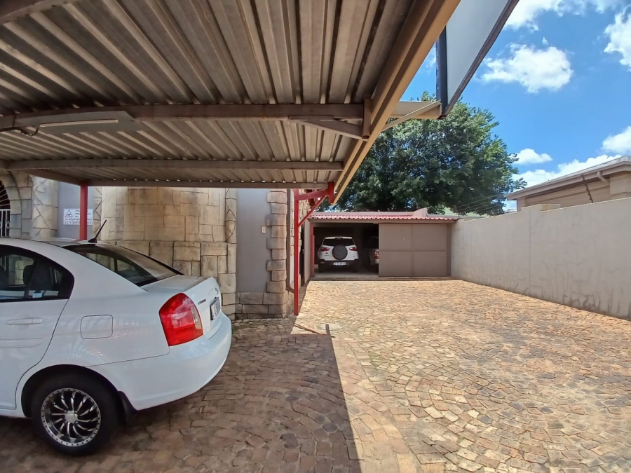 3 Bedroom Property for Sale in Homelake Gauteng