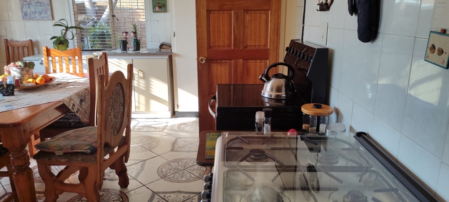 3 Bedroom Property for Sale in Homelake Gauteng