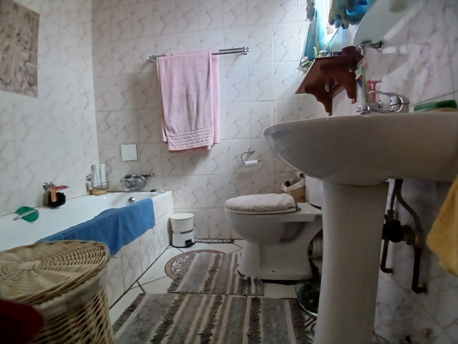 3 Bedroom Property for Sale in Homelake Gauteng