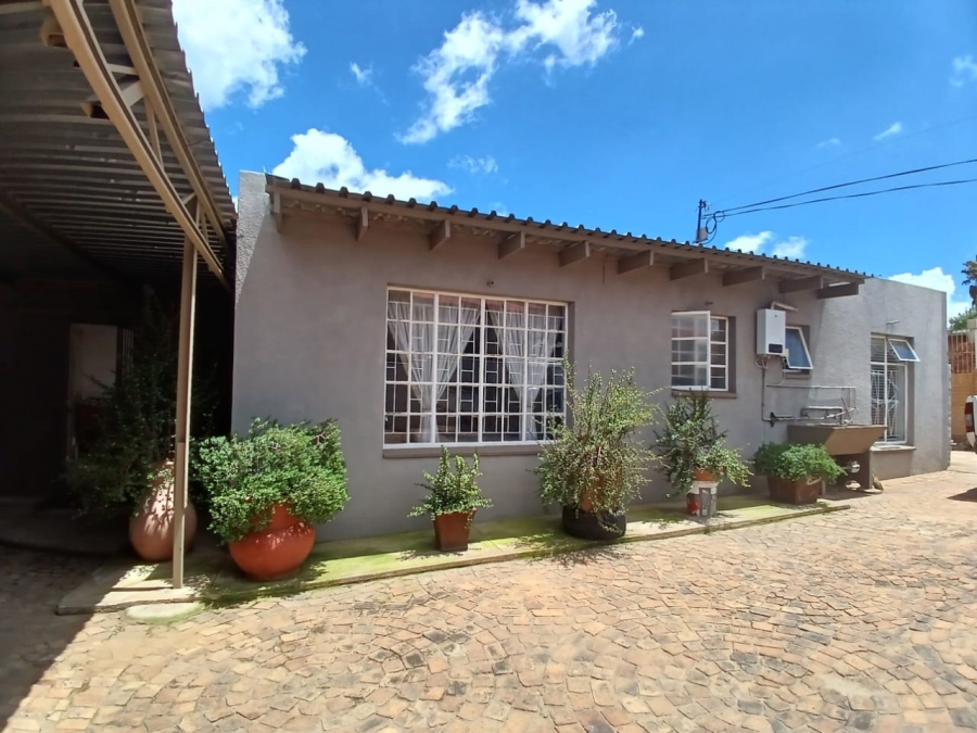 3 Bedroom Property for Sale in Homelake Gauteng