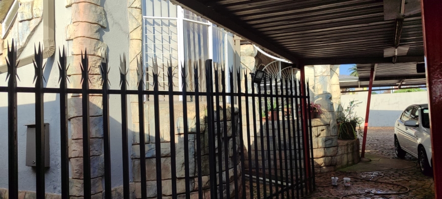 3 Bedroom Property for Sale in Homelake Gauteng