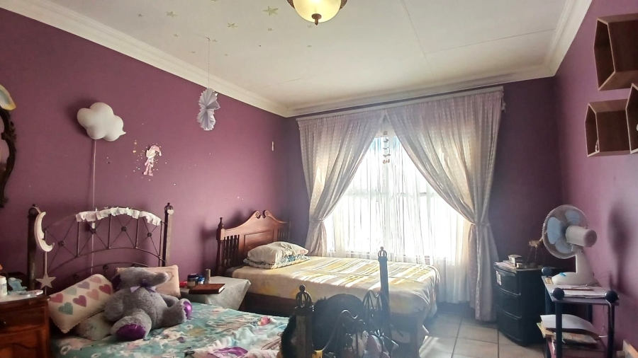 3 Bedroom Property for Sale in Kookrus Gauteng