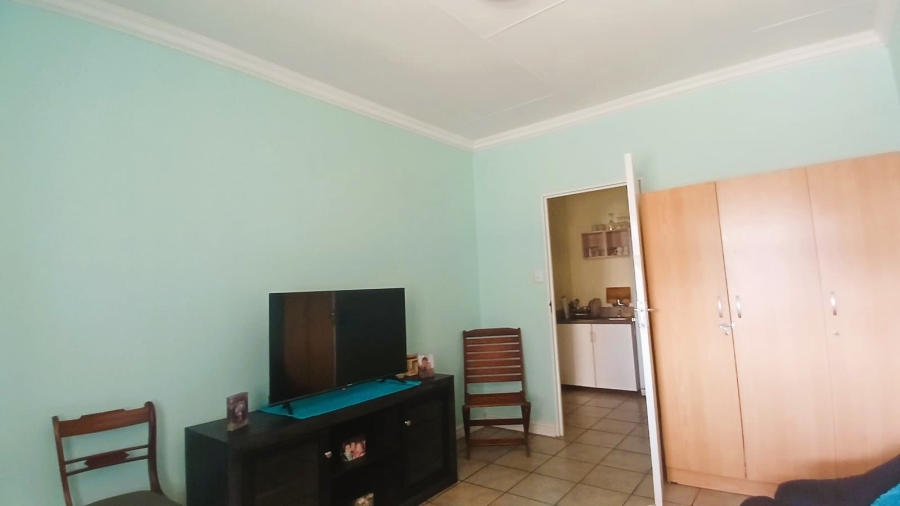 3 Bedroom Property for Sale in Kookrus Gauteng