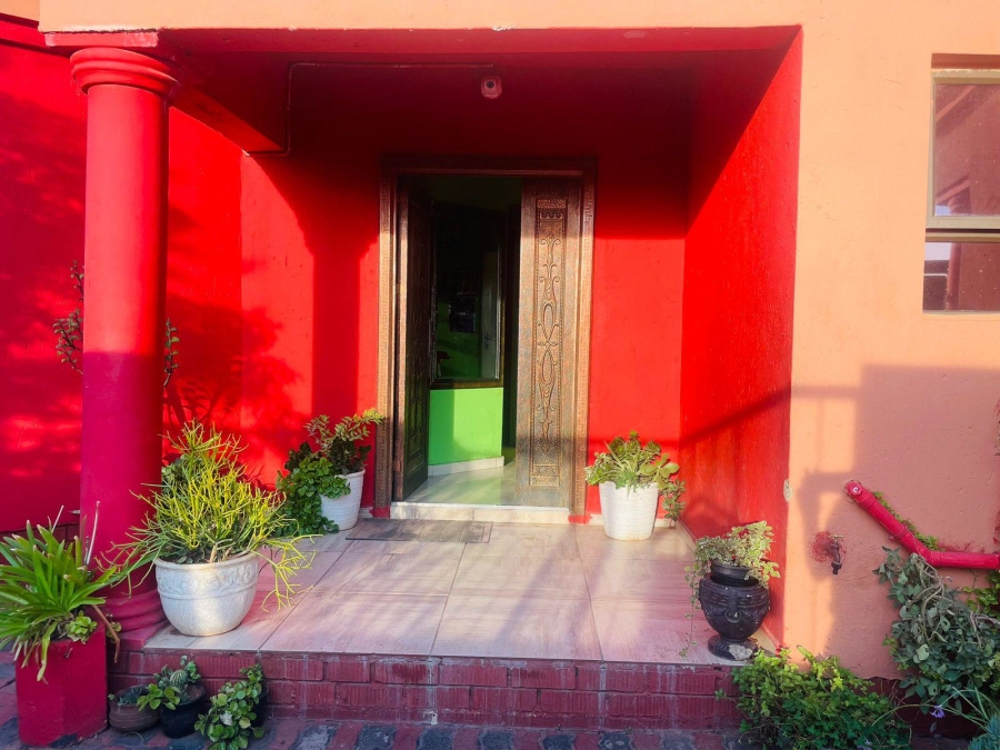 3 Bedroom Property for Sale in Clayville Gauteng