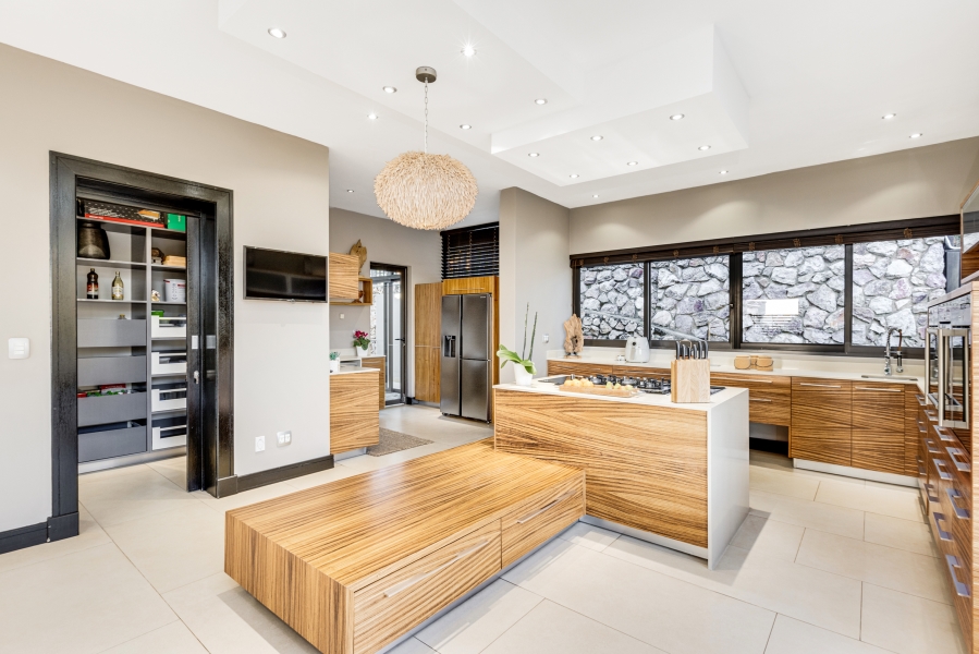 4 Bedroom Property for Sale in Bedfordview Gauteng