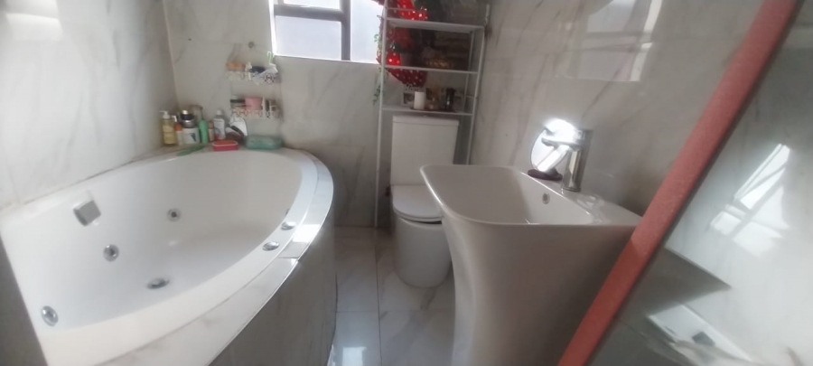 3 Bedroom Property for Sale in Soshanguve B Gauteng