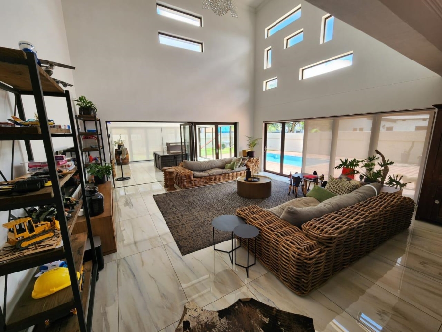 4 Bedroom Property for Sale in Zambezi Country Estate Gauteng