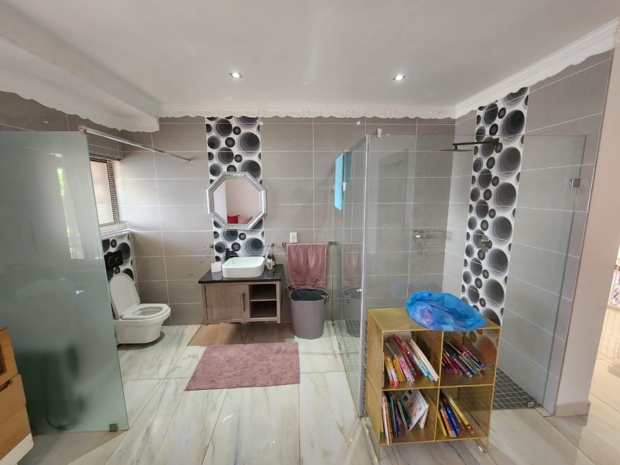 4 Bedroom Property for Sale in Zambezi Country Estate Gauteng