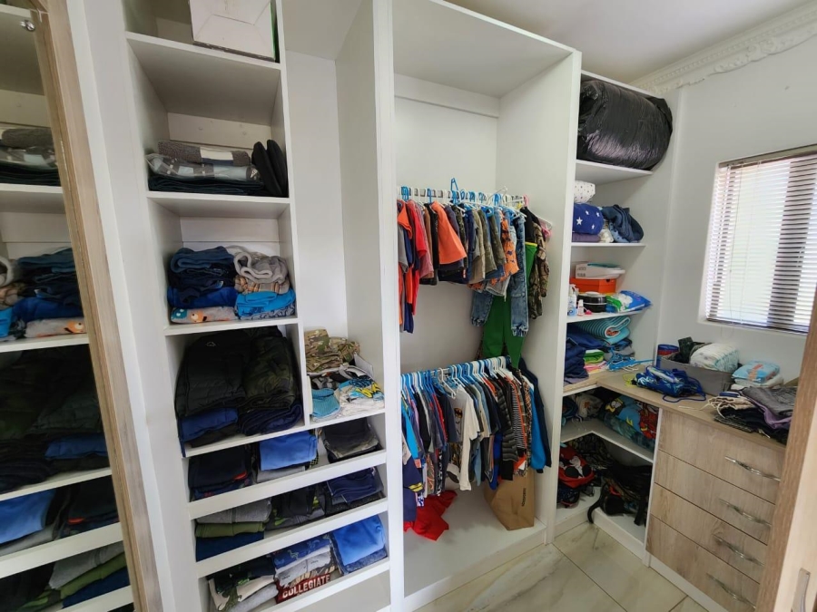 4 Bedroom Property for Sale in Zambezi Country Estate Gauteng