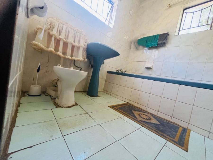2 Bedroom Property for Sale in Soshanguve AA Gauteng