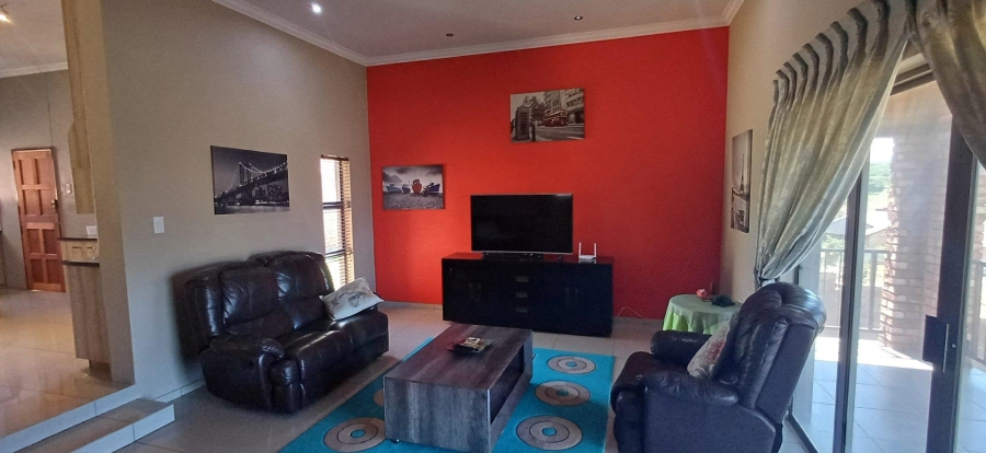 5 Bedroom Property for Sale in Fochville Gauteng
