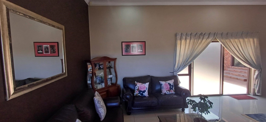 5 Bedroom Property for Sale in Fochville Gauteng