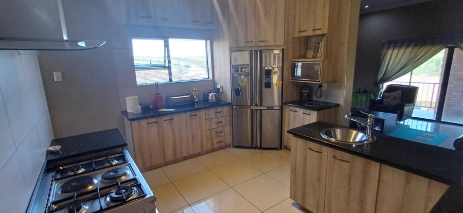 5 Bedroom Property for Sale in Fochville Gauteng