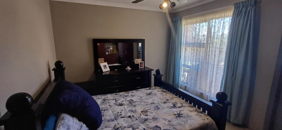 5 Bedroom Property for Sale in Fochville Gauteng