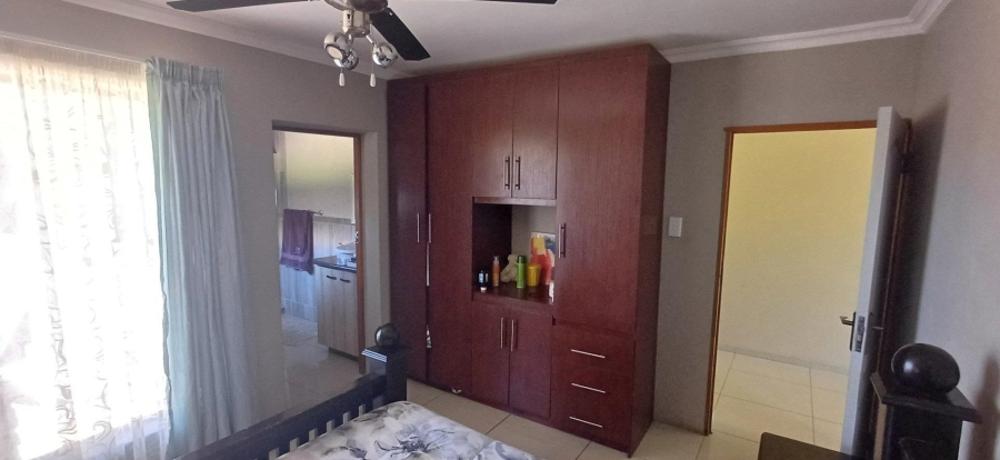 5 Bedroom Property for Sale in Fochville Gauteng