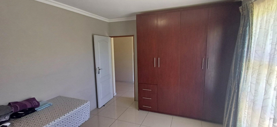 5 Bedroom Property for Sale in Fochville Gauteng