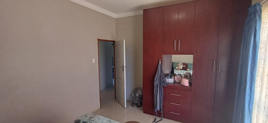 5 Bedroom Property for Sale in Fochville Gauteng
