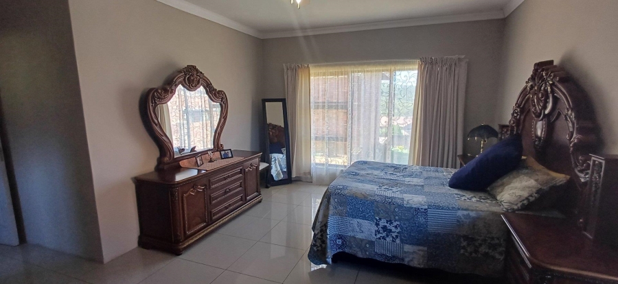 5 Bedroom Property for Sale in Fochville Gauteng