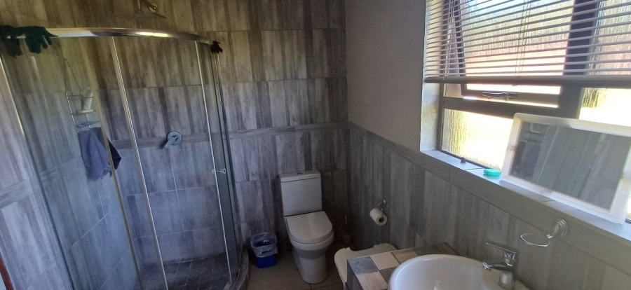 5 Bedroom Property for Sale in Fochville Gauteng