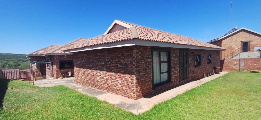 5 Bedroom Property for Sale in Fochville Gauteng