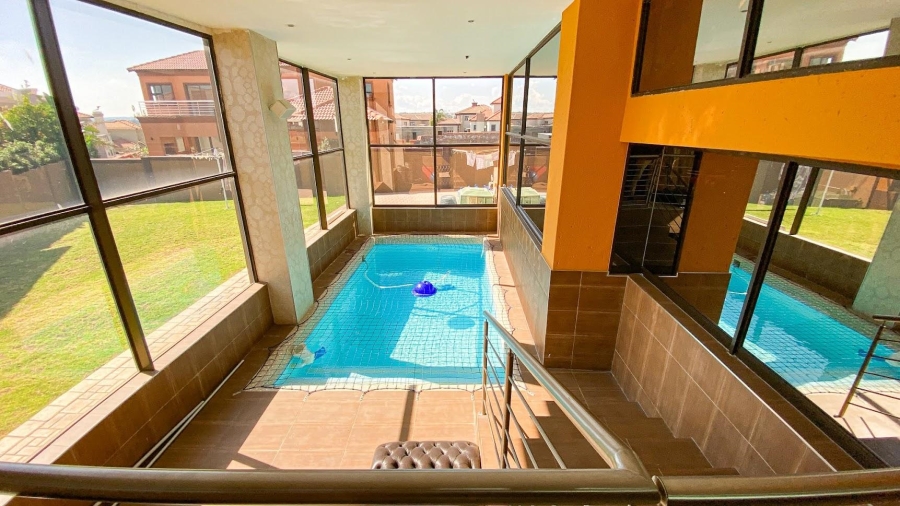 5 Bedroom Property for Sale in Blue Valley Golf Estate Gauteng