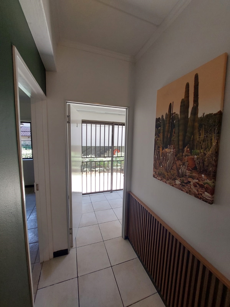 To Let 3 Bedroom Property for Rent in Sunninghill Gauteng