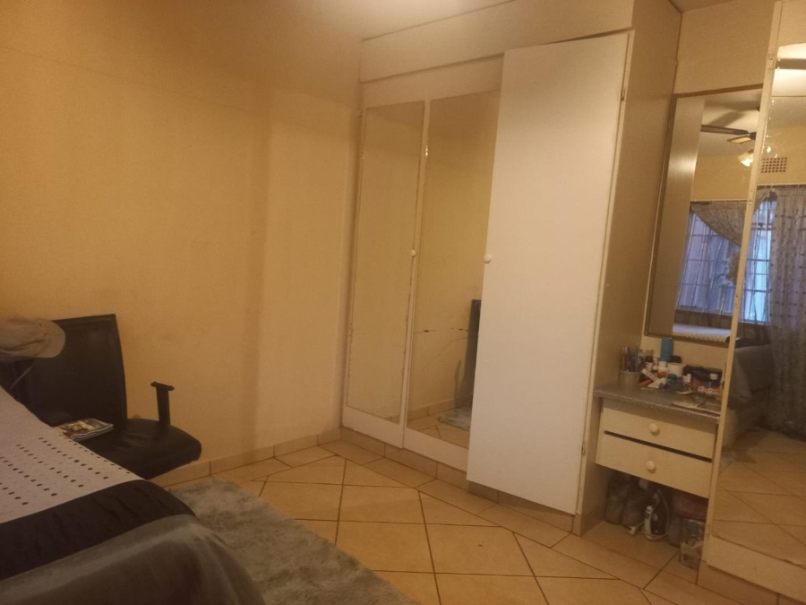 2 Bedroom Property for Sale in Florida Gauteng