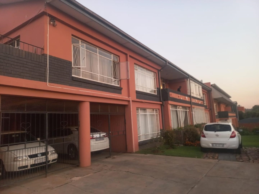 2 Bedroom Property for Sale in Florida Gauteng