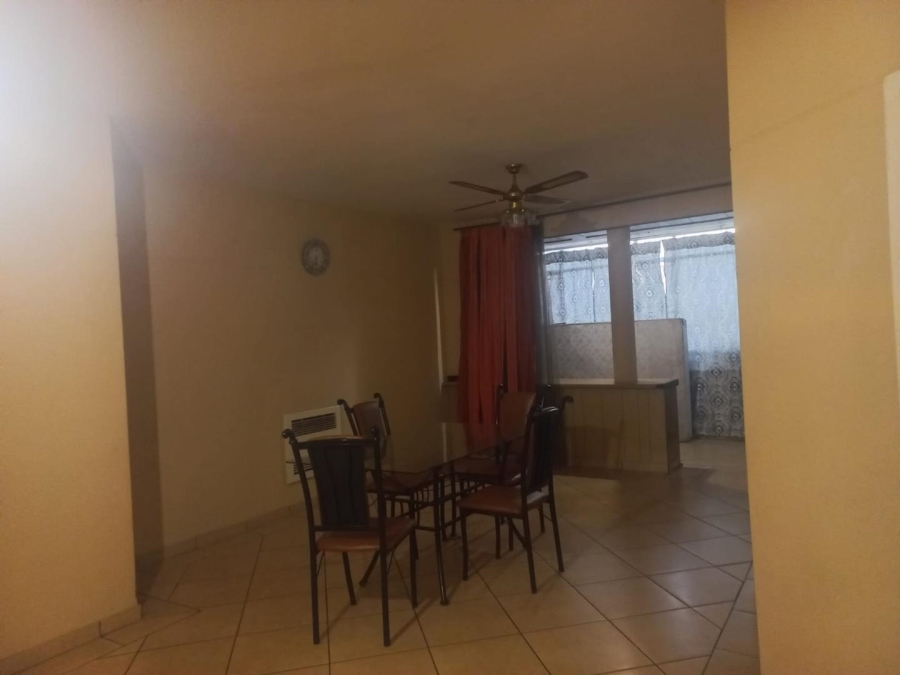 2 Bedroom Property for Sale in Florida Gauteng
